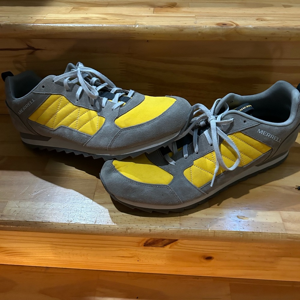 Men’s Merrell Shoes